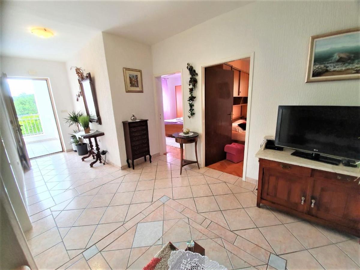 Apartments Angela Кампор Экстерьер фото