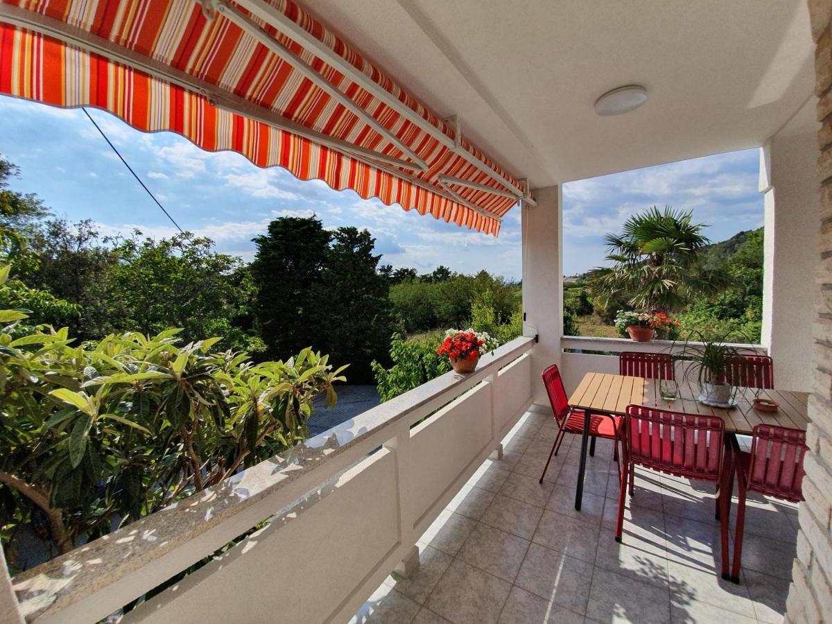 Apartments Angela Кампор Экстерьер фото