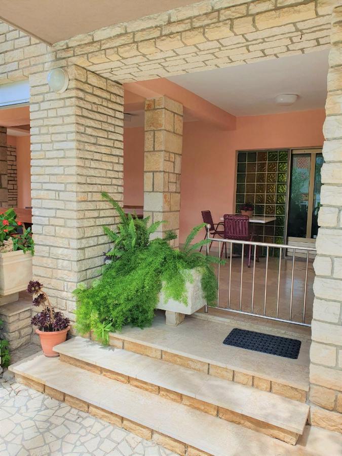 Apartments Angela Кампор Экстерьер фото