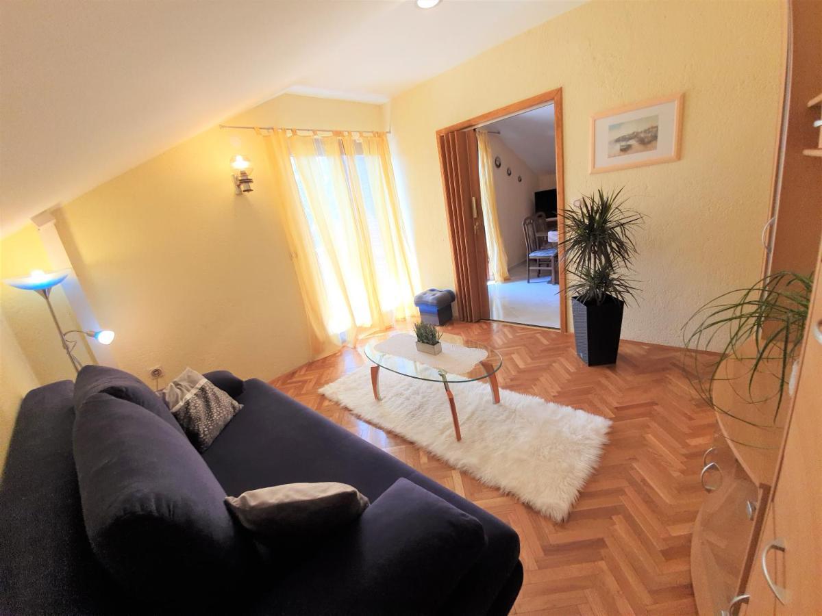 Apartments Angela Кампор Экстерьер фото