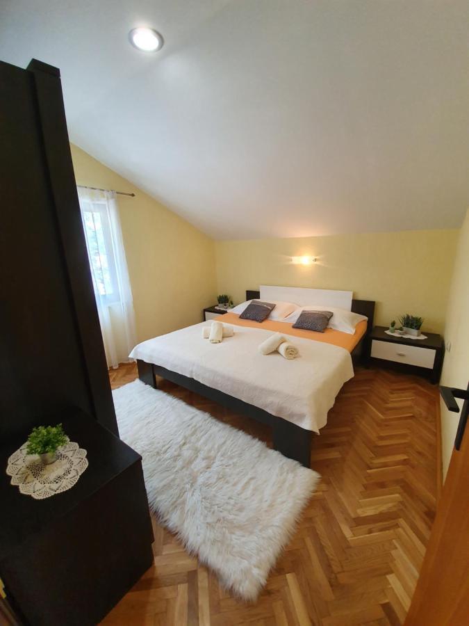 Apartments Angela Кампор Экстерьер фото