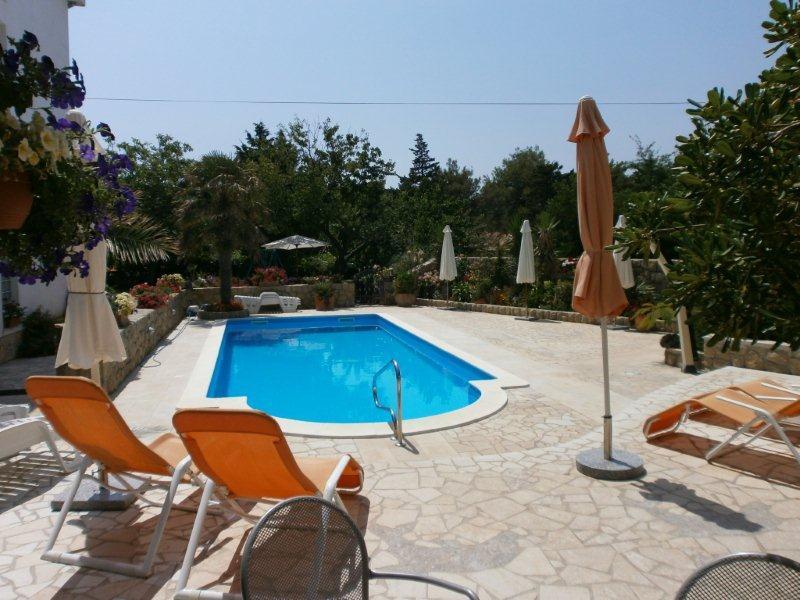 Apartments Angela Кампор Экстерьер фото