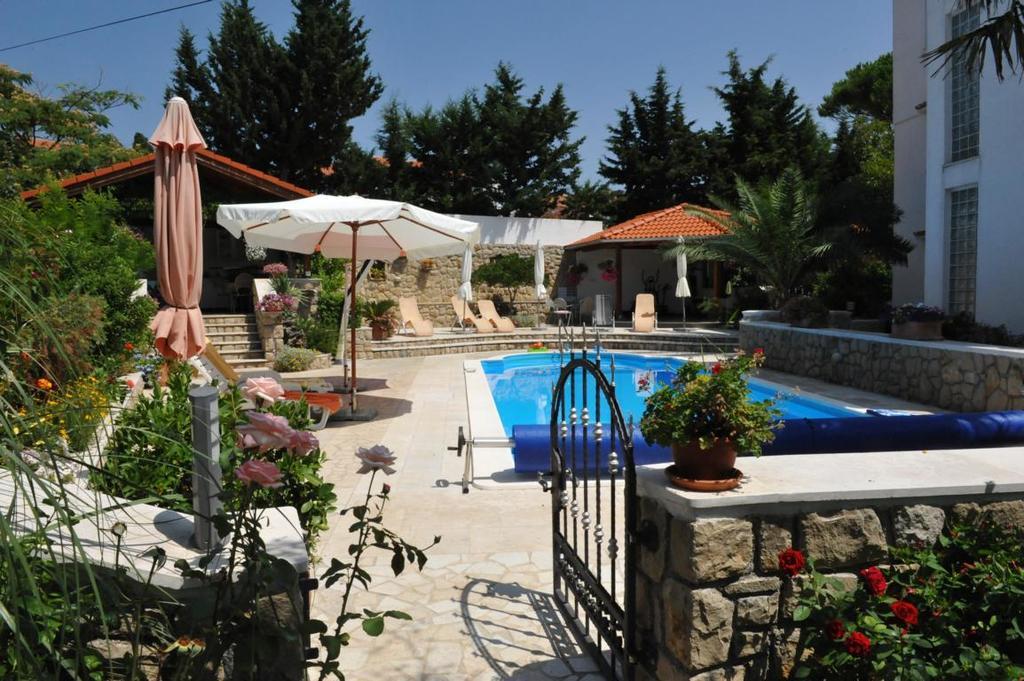 Apartments Angela Кампор Экстерьер фото